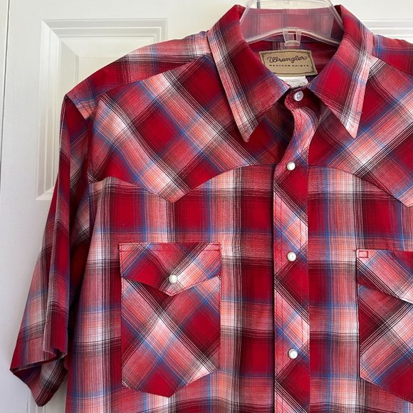 Wrangler Western Shirts Men’s Snap Shirt XL Like New Short Sleeves Red Plaid - Picture 4 of 11